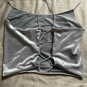 GARAGE soft silver open back crop top M